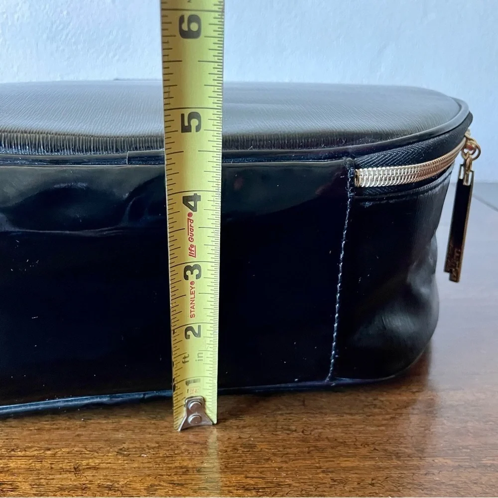 Lancome Paris Black Faux Leather Round Travel Cosmetic Bag Train Case - Picture 8 of 12